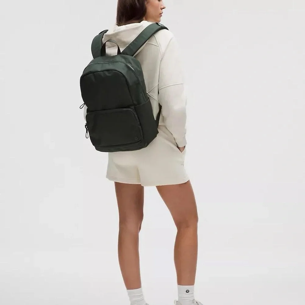 Lululemon Everywhere Backpack 22L Tech Canvas- Rainforest Green/Ocean Air